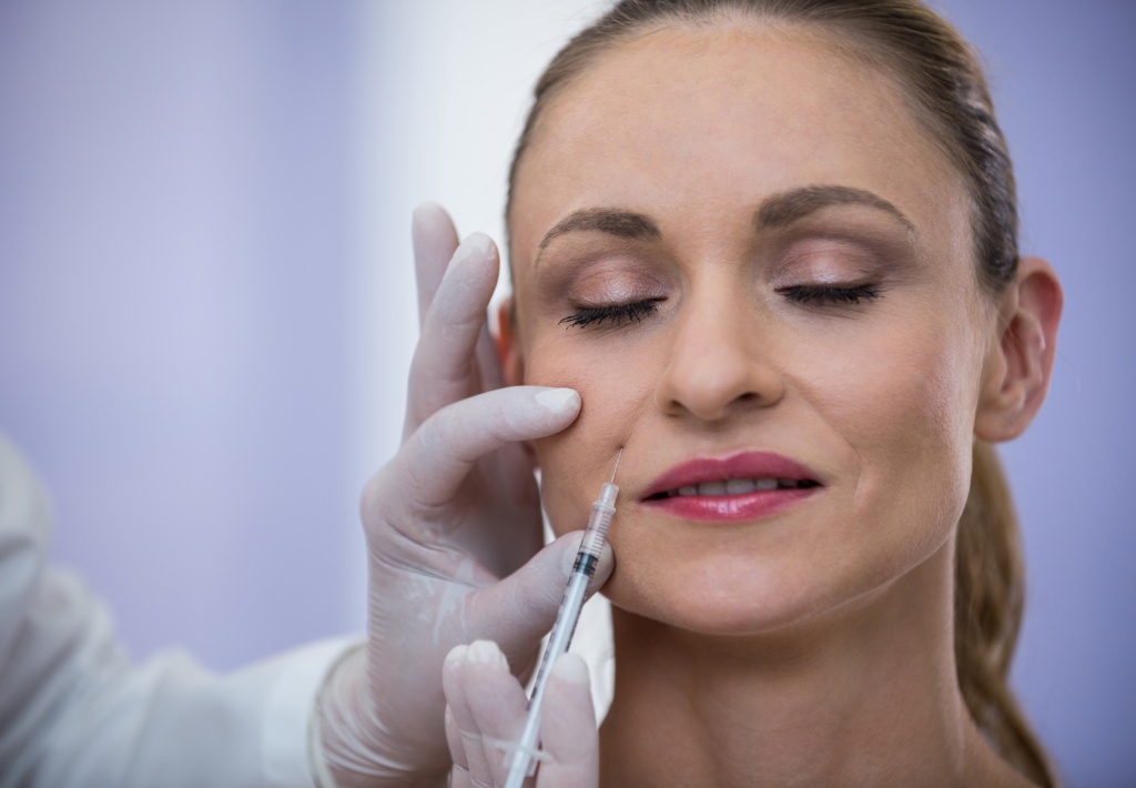 facelift vs fillers