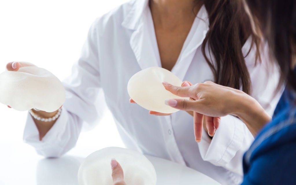 natural-looking breast augmentation in charlotte